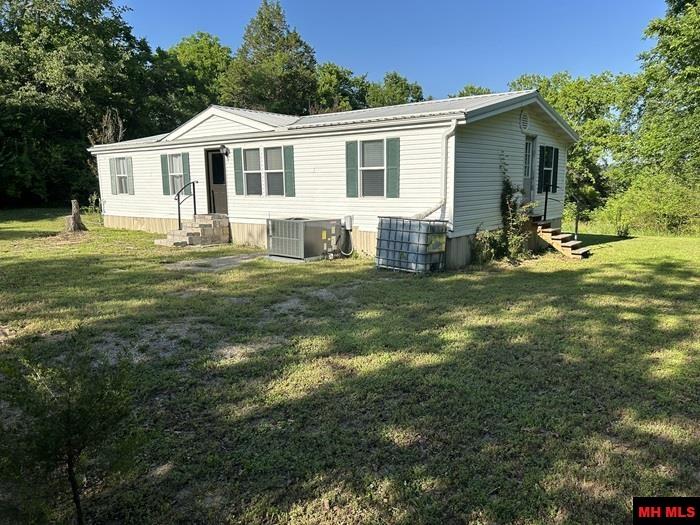1094 N MAPLE STREET Yellville, AR