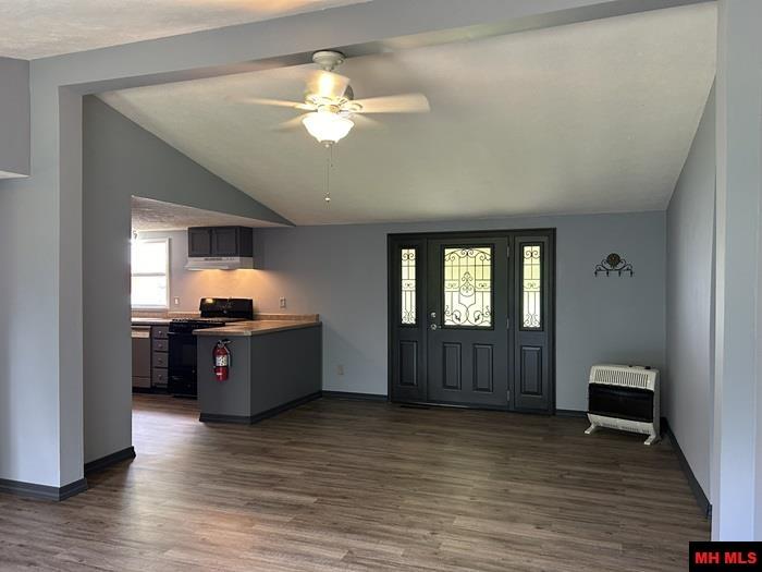 1094 N MAPLE STREET Yellville, AR