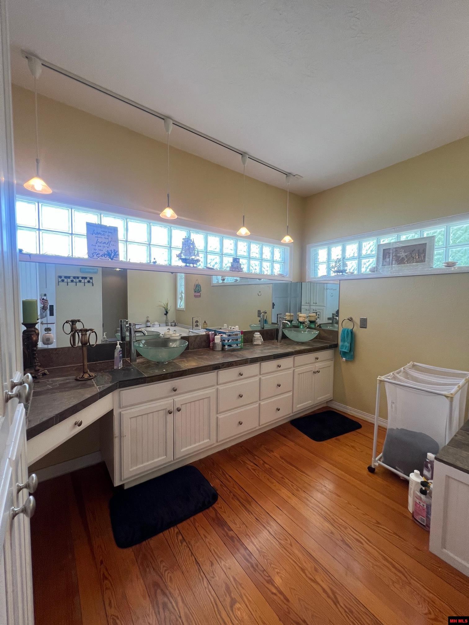 1001 S MAIN STREET Lockwood, MO