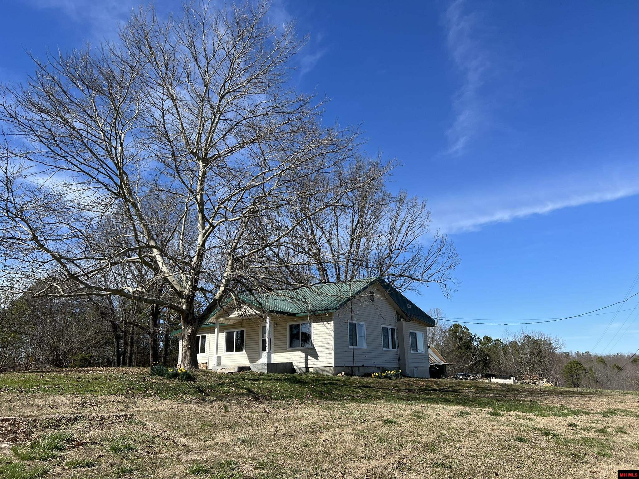 9756 HWY 14 SOUTH Yellville, AR 72687