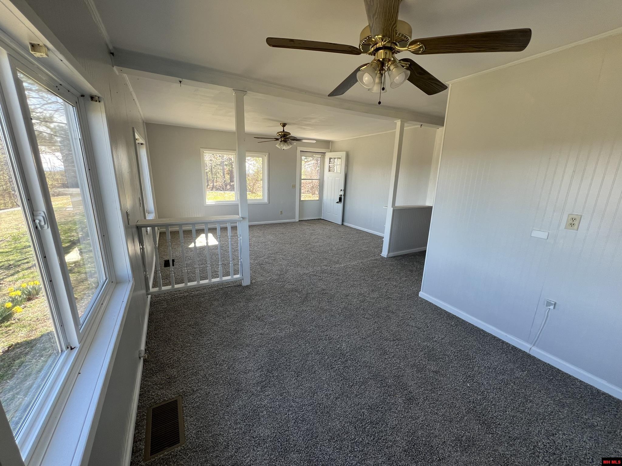 9756 HWY 14 SOUTH Yellville, AR 72687