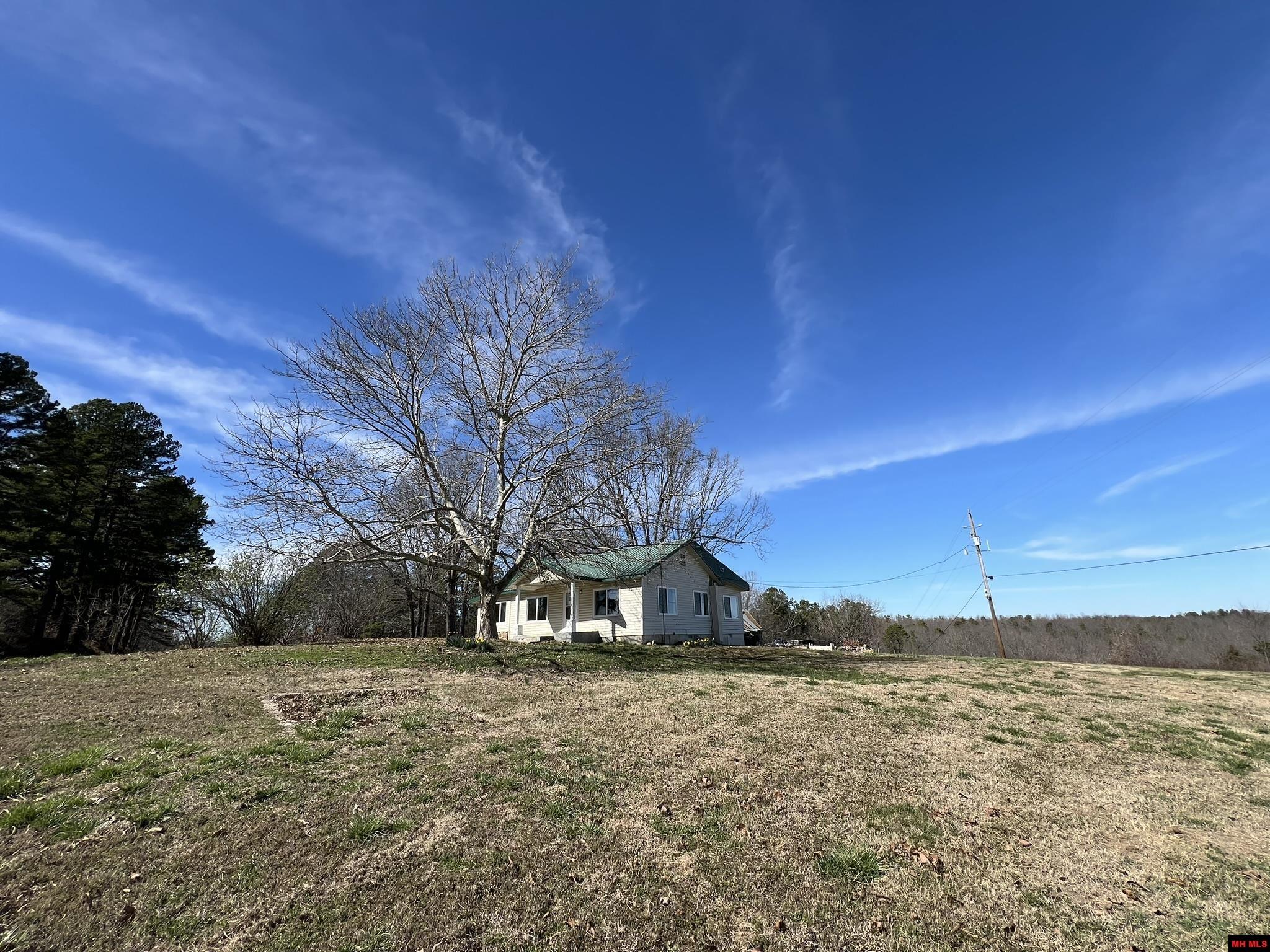9756 HWY 14 SOUTH Yellville, AR 72687