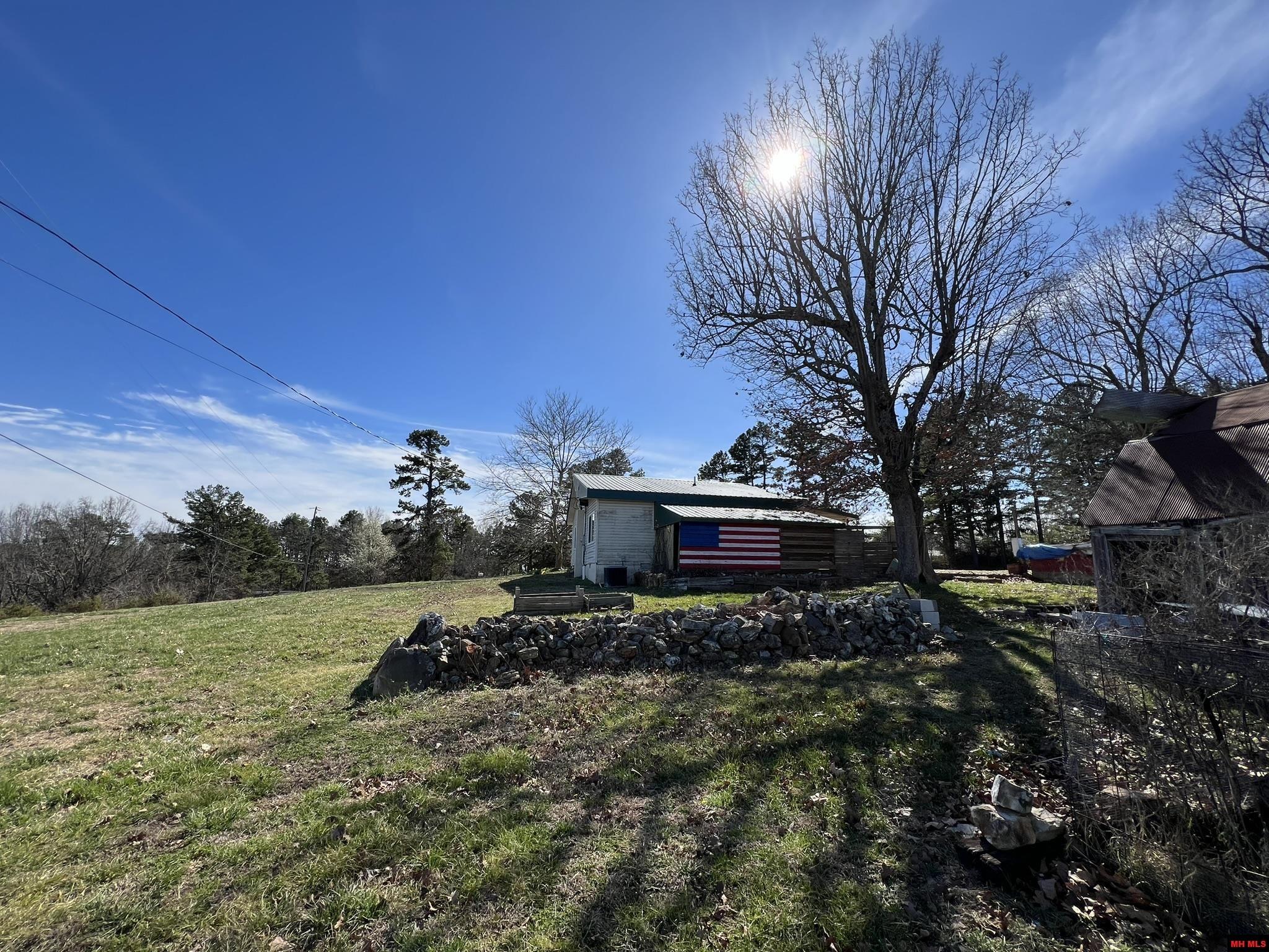 9756 HWY 14 SOUTH Yellville, AR 72687