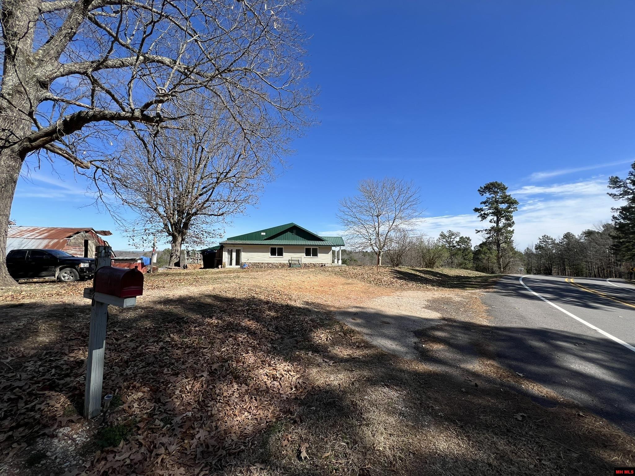 9756 HWY 14 SOUTH Yellville, AR 72687