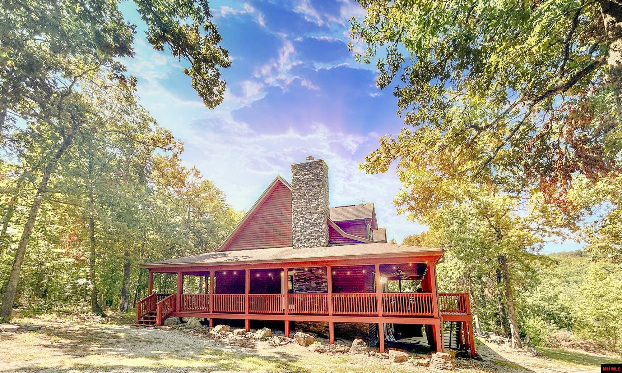 205 COOPER KATE TRAIL Norfork AR Homes with >, 1 Acre,Residential