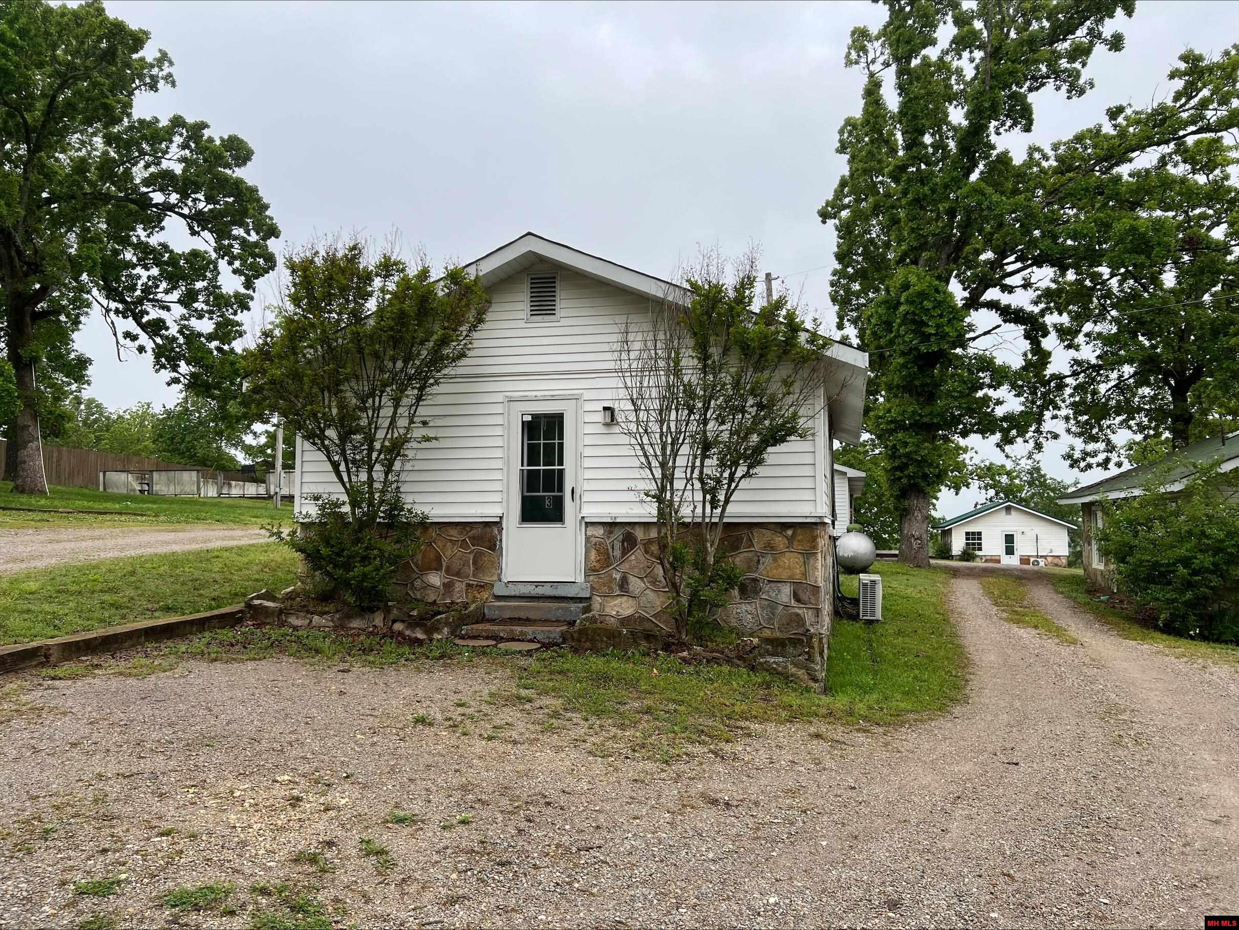 3166 HWY 101 NORTH Gamaliel, AR
