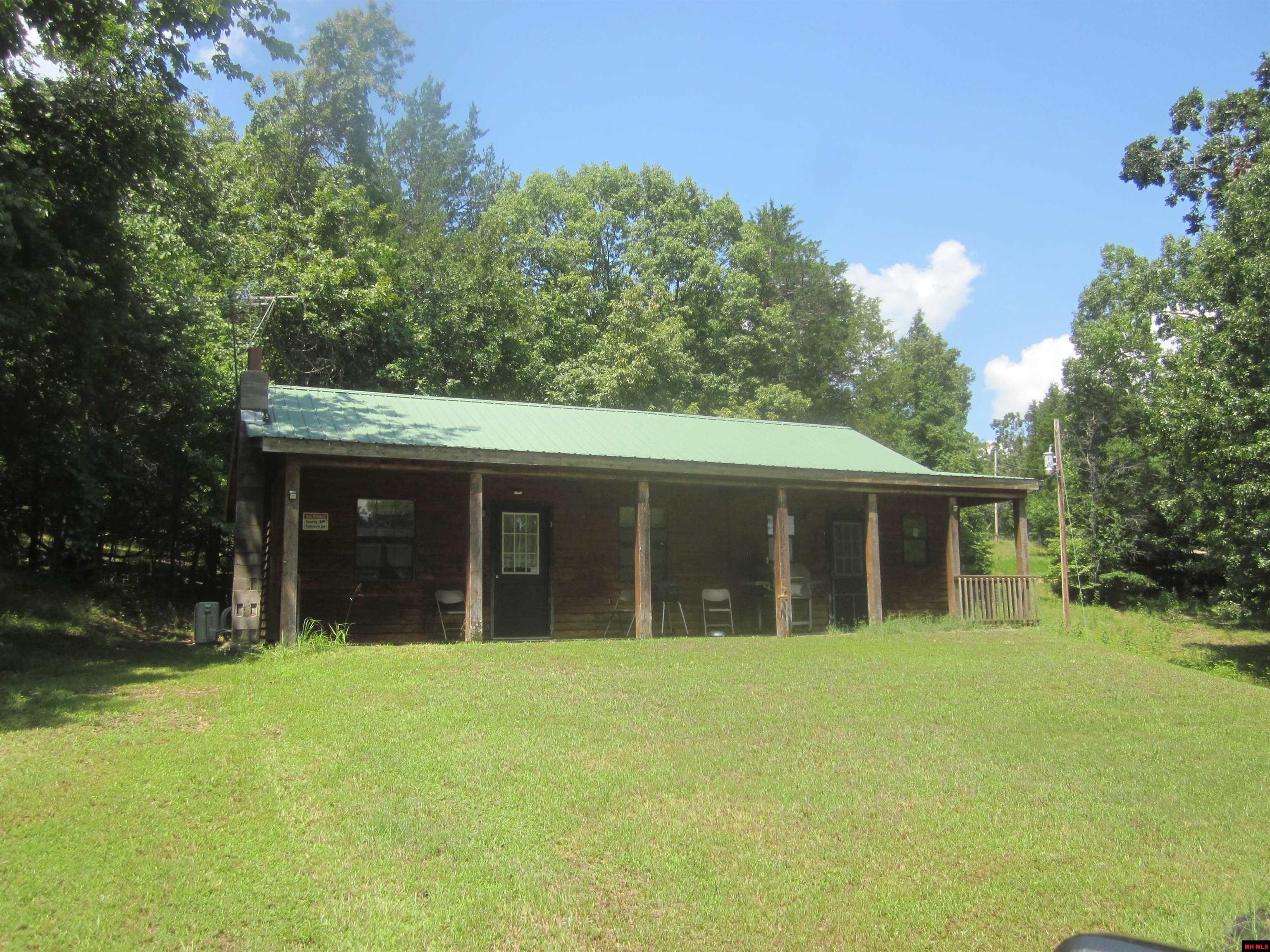 359 FROST LANE Flippin AR Homes with >, 1 Acre,Lake Home,Residential