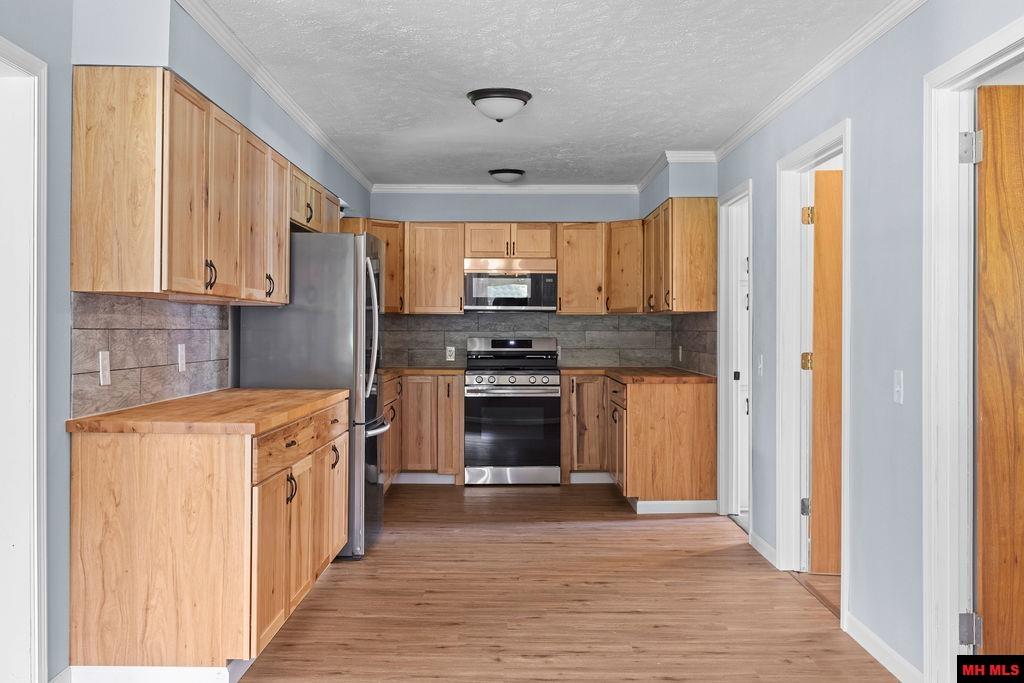 184 CR 672 Mountain Home, AR