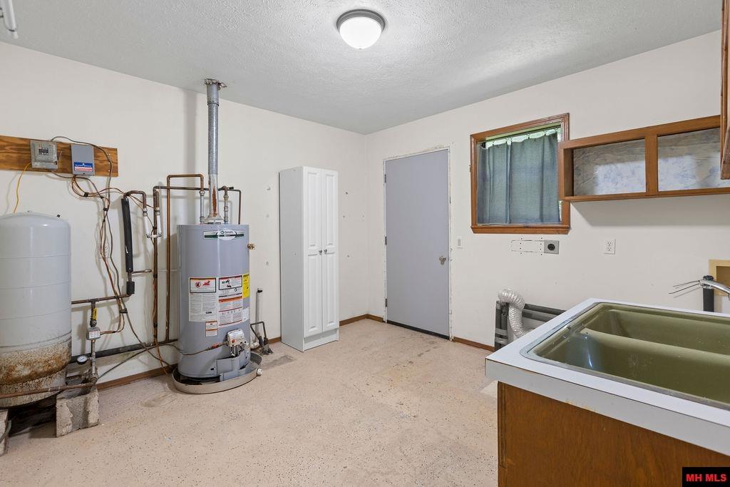 184 CR 672 Mountain Home, AR