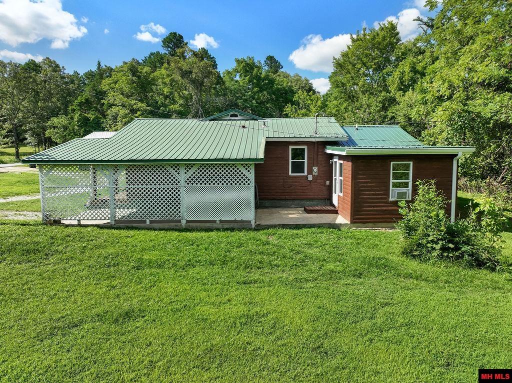 184 CR 672 Mountain Home, AR