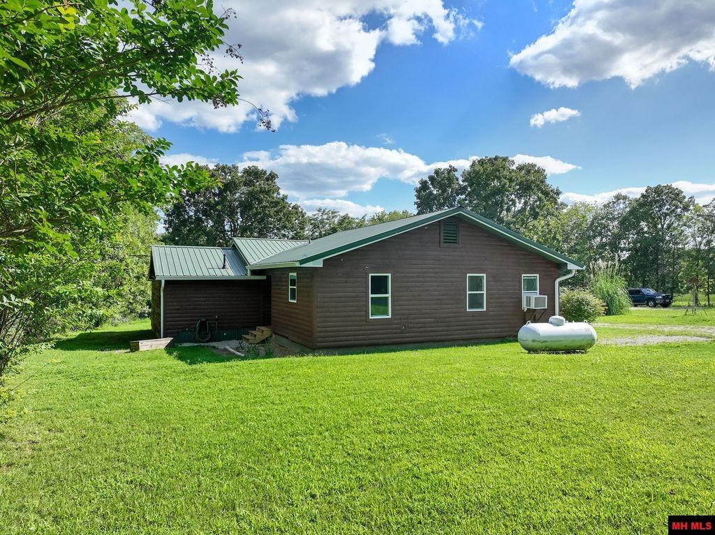 184 CR 672 Mountain Home, AR