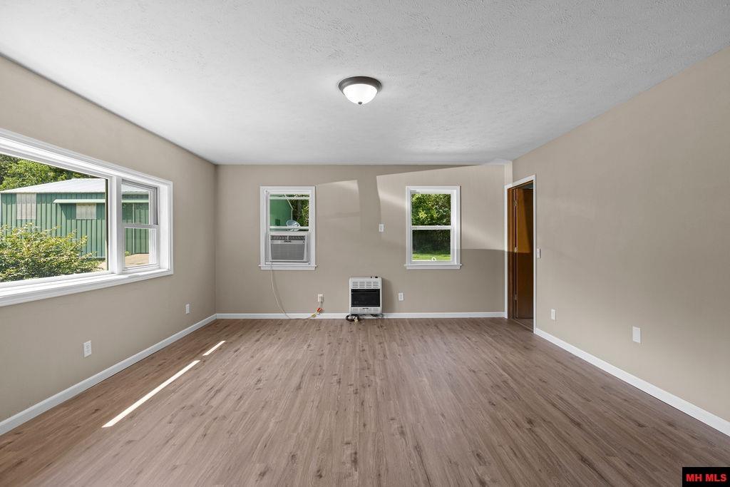 184 CR 672 Mountain Home, AR