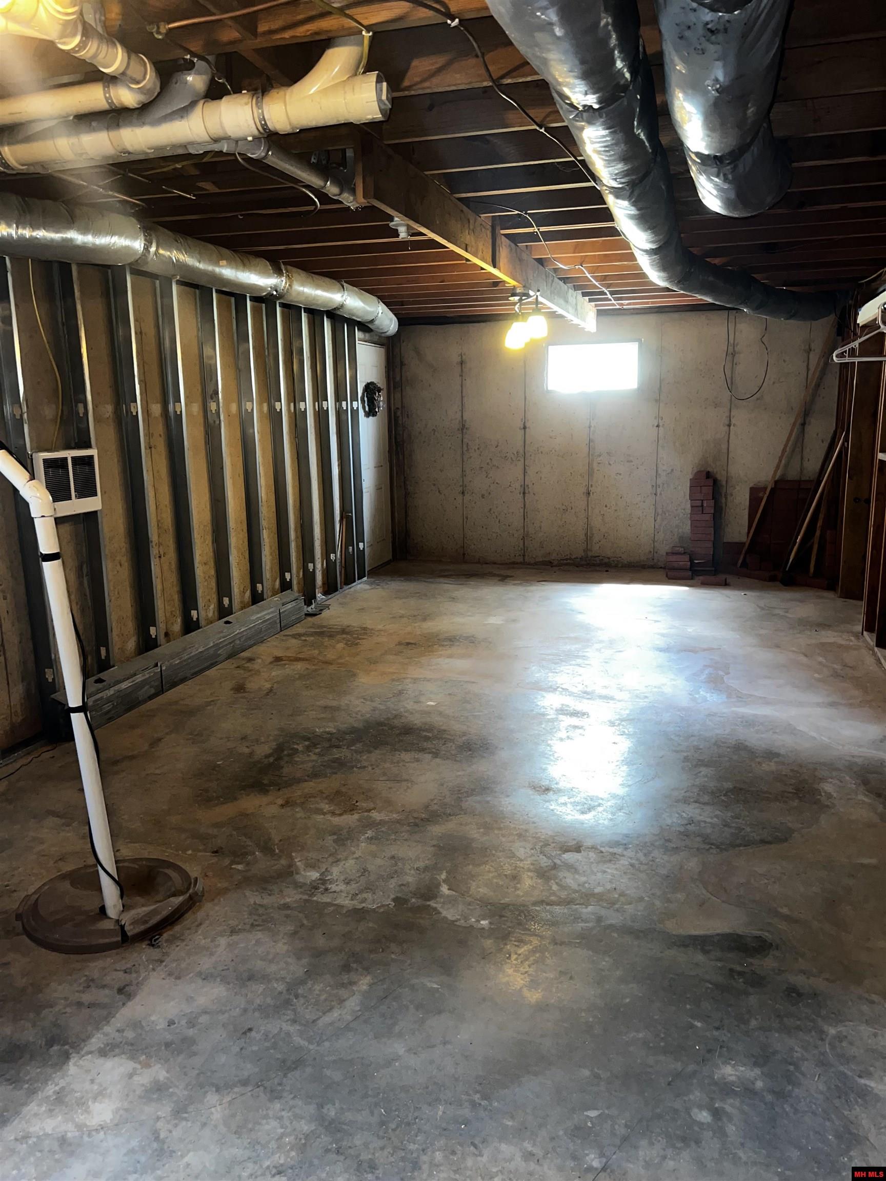 35 REDWOOD DRIVE Mountain Home, AR 72653