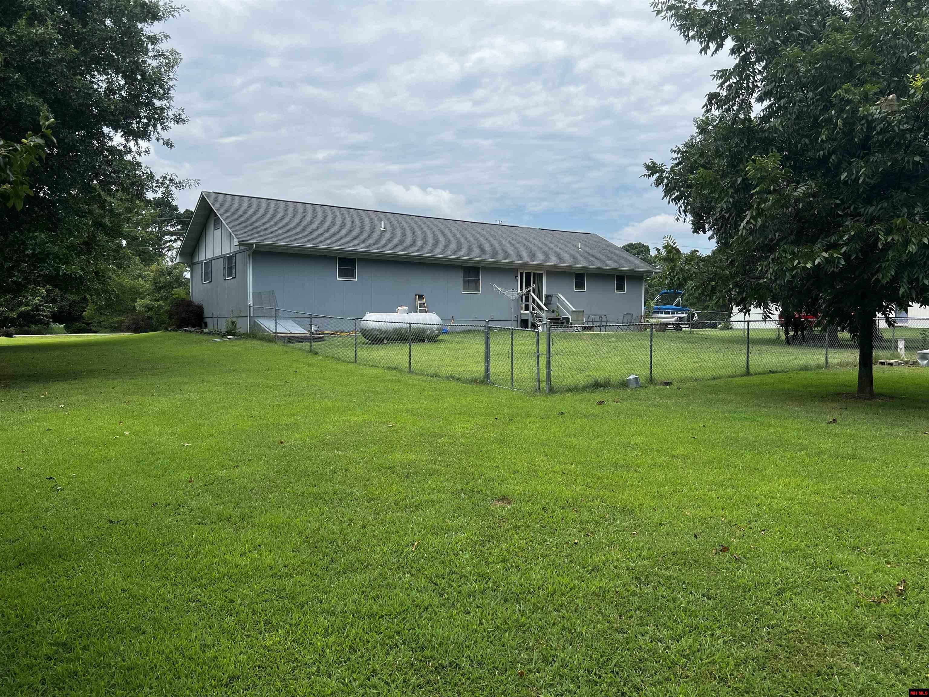 35 REDWOOD DRIVE Mountain Home, AR 72653