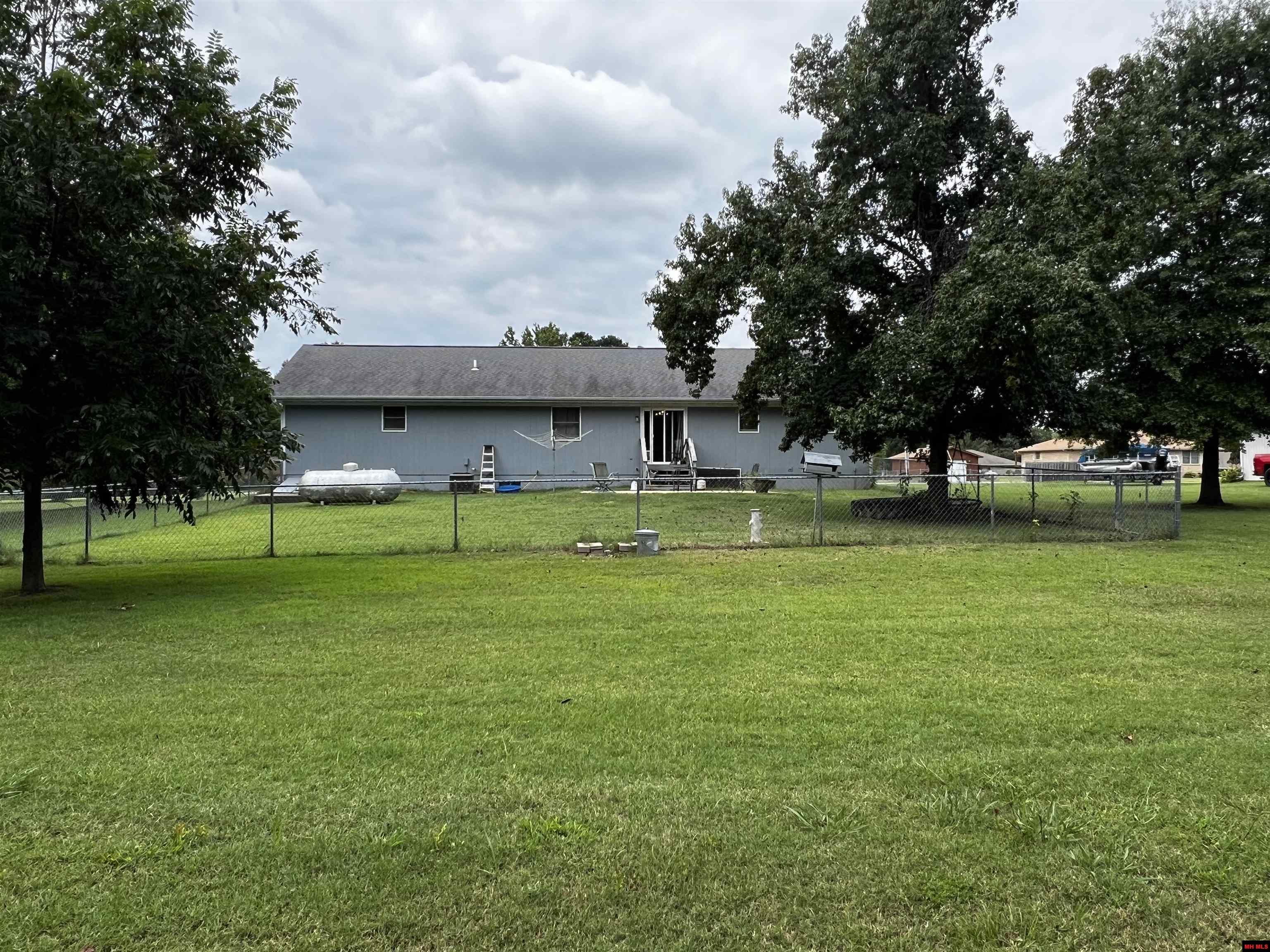 35 REDWOOD DRIVE Mountain Home, AR 72653