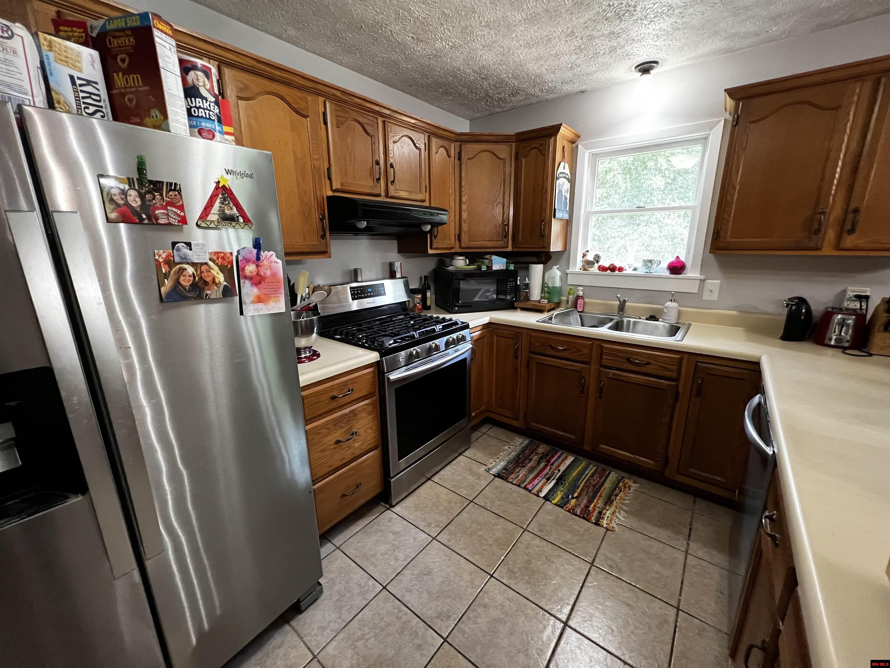 35 REDWOOD DRIVE Mountain Home, AR 72653