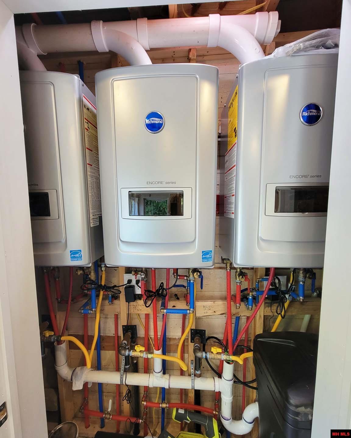 110 McLEAN AVENUE Cotter, AR