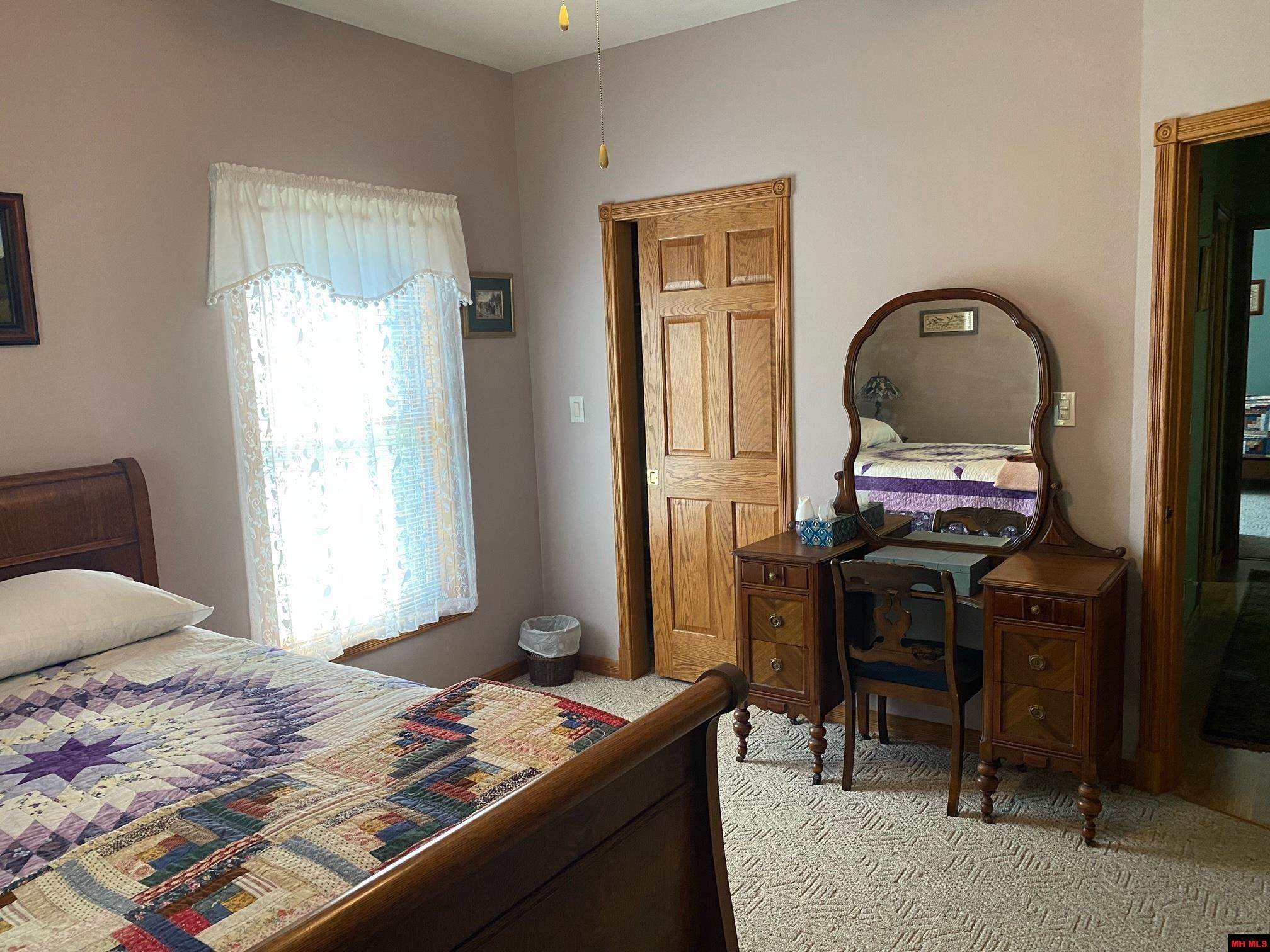 295 SLICK ROCK ROAD Mountain Home, AR 72653