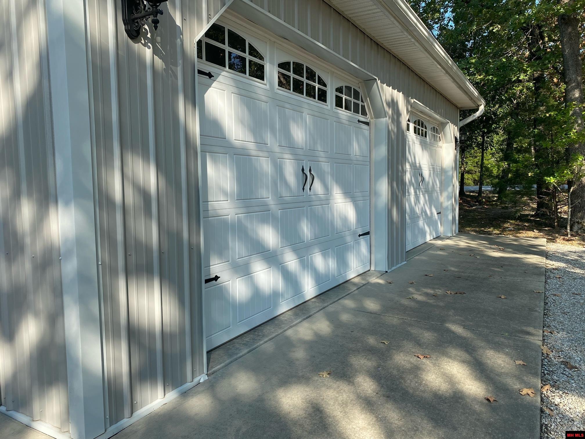 295 SLICK ROCK ROAD Mountain Home, AR 72653