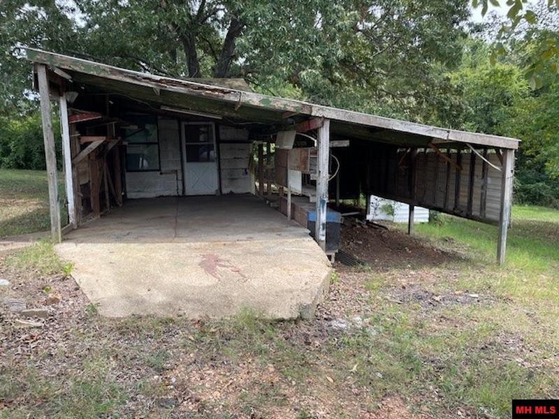 5151 HWY 62 EAST Mountain Home, AR