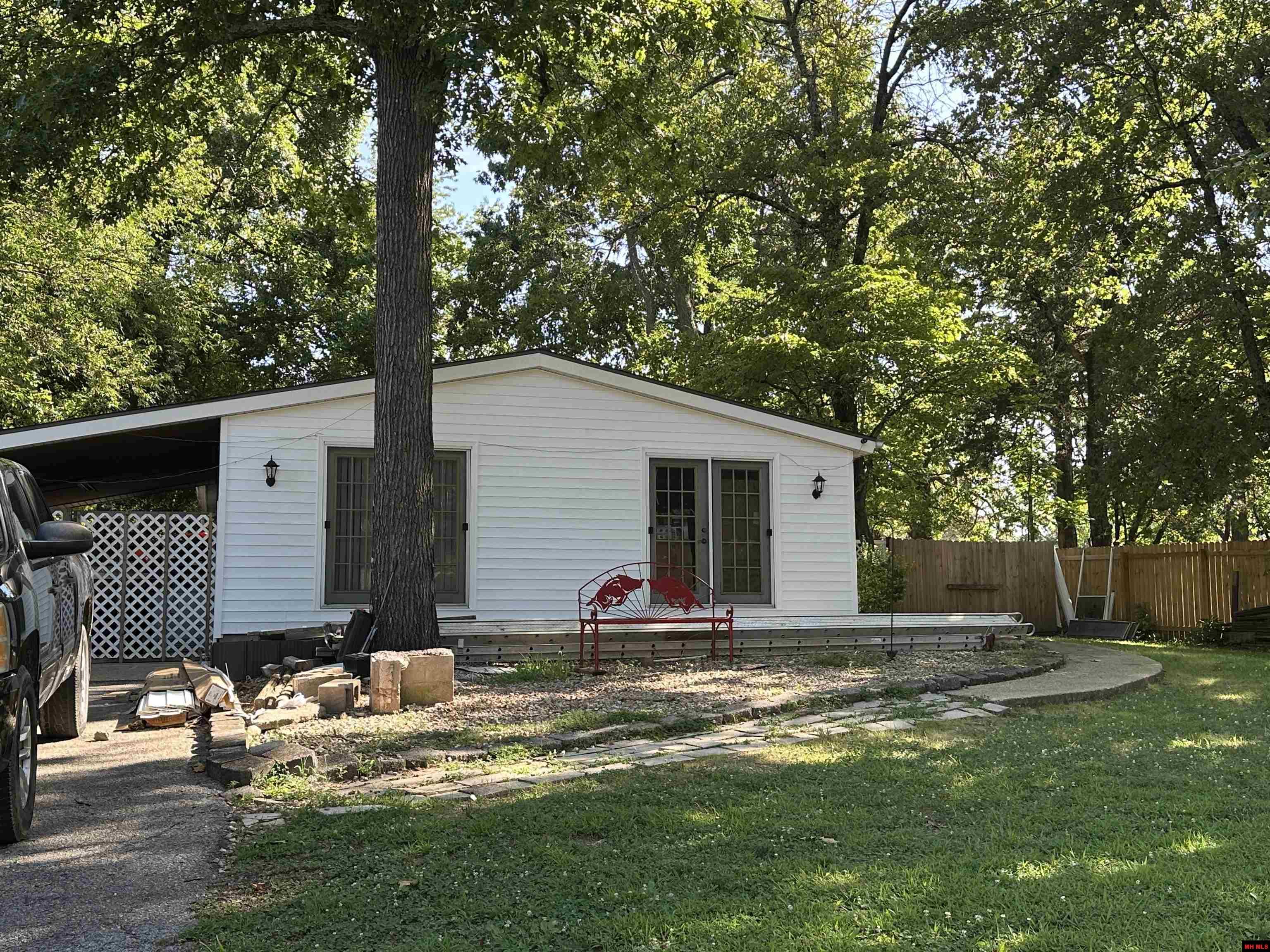 704 BIRDIE DRIVE Mountain Home, AR 72653