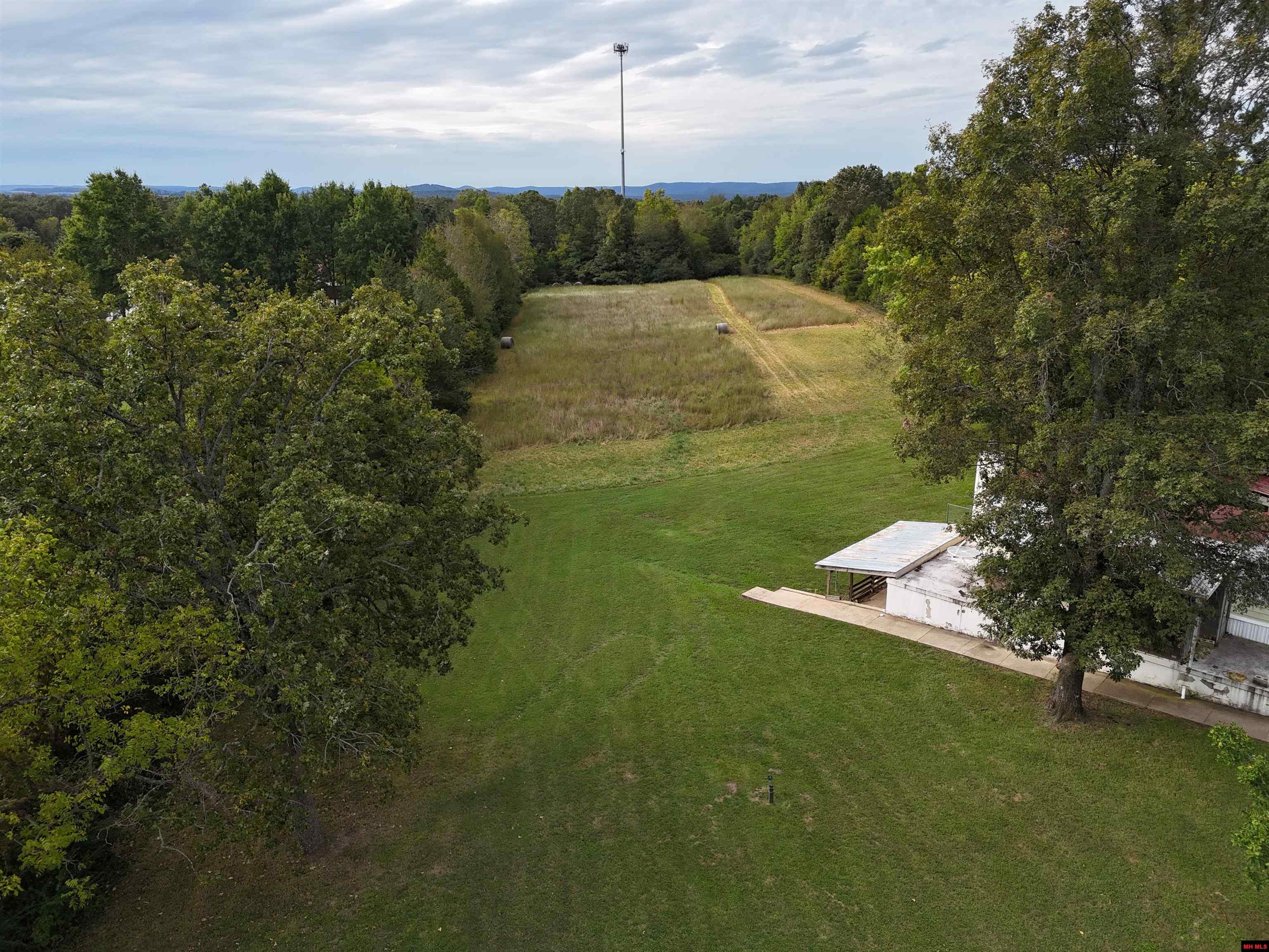 6852 HWY 62 WEST Gassville, AR