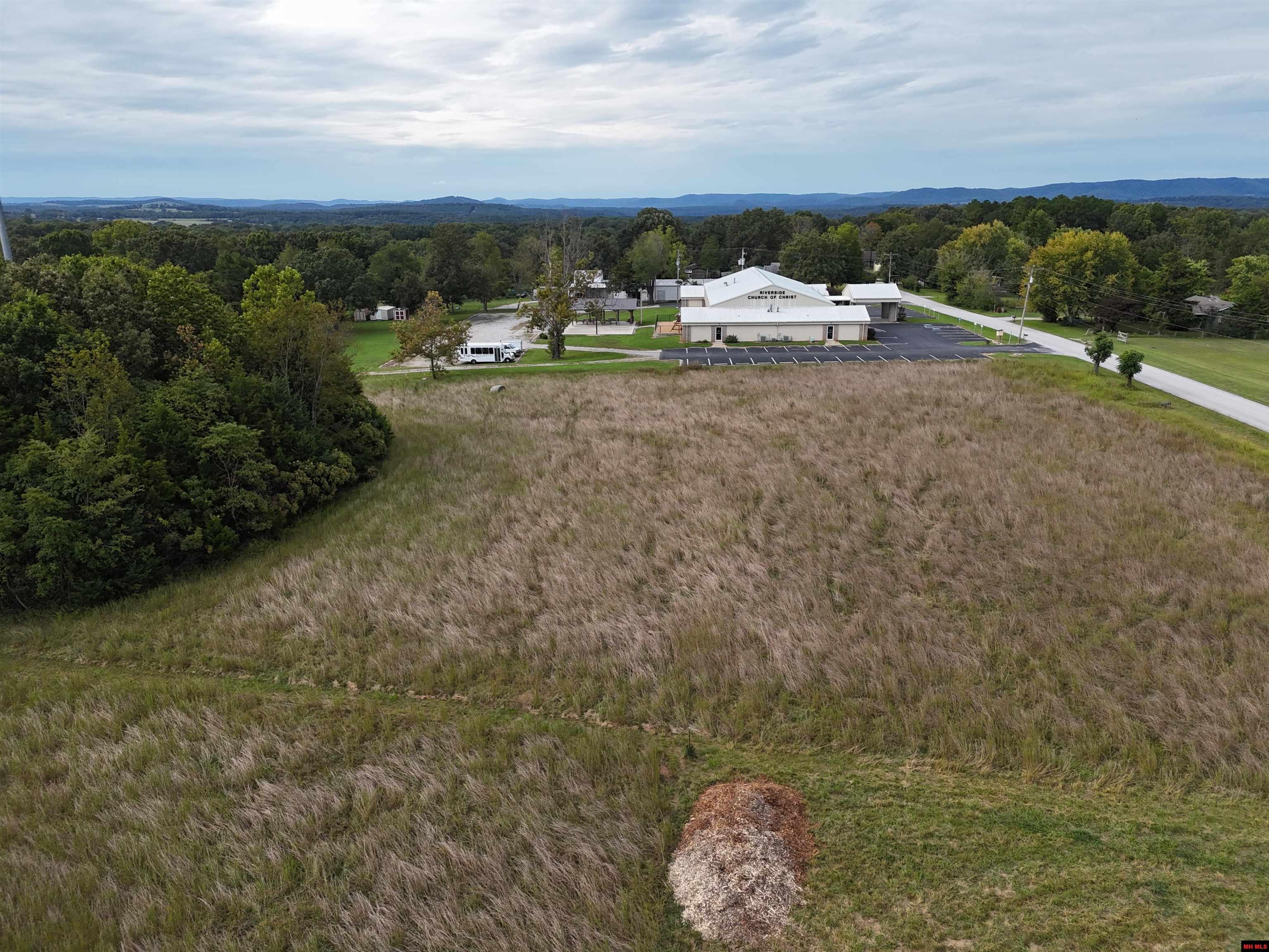 6852 HWY 62 WEST Gassville, AR
