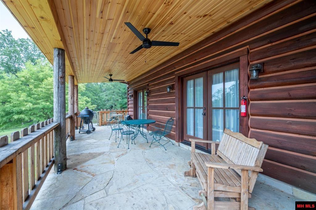 273 GOLDEN STAR LANE Mountain Home, AR