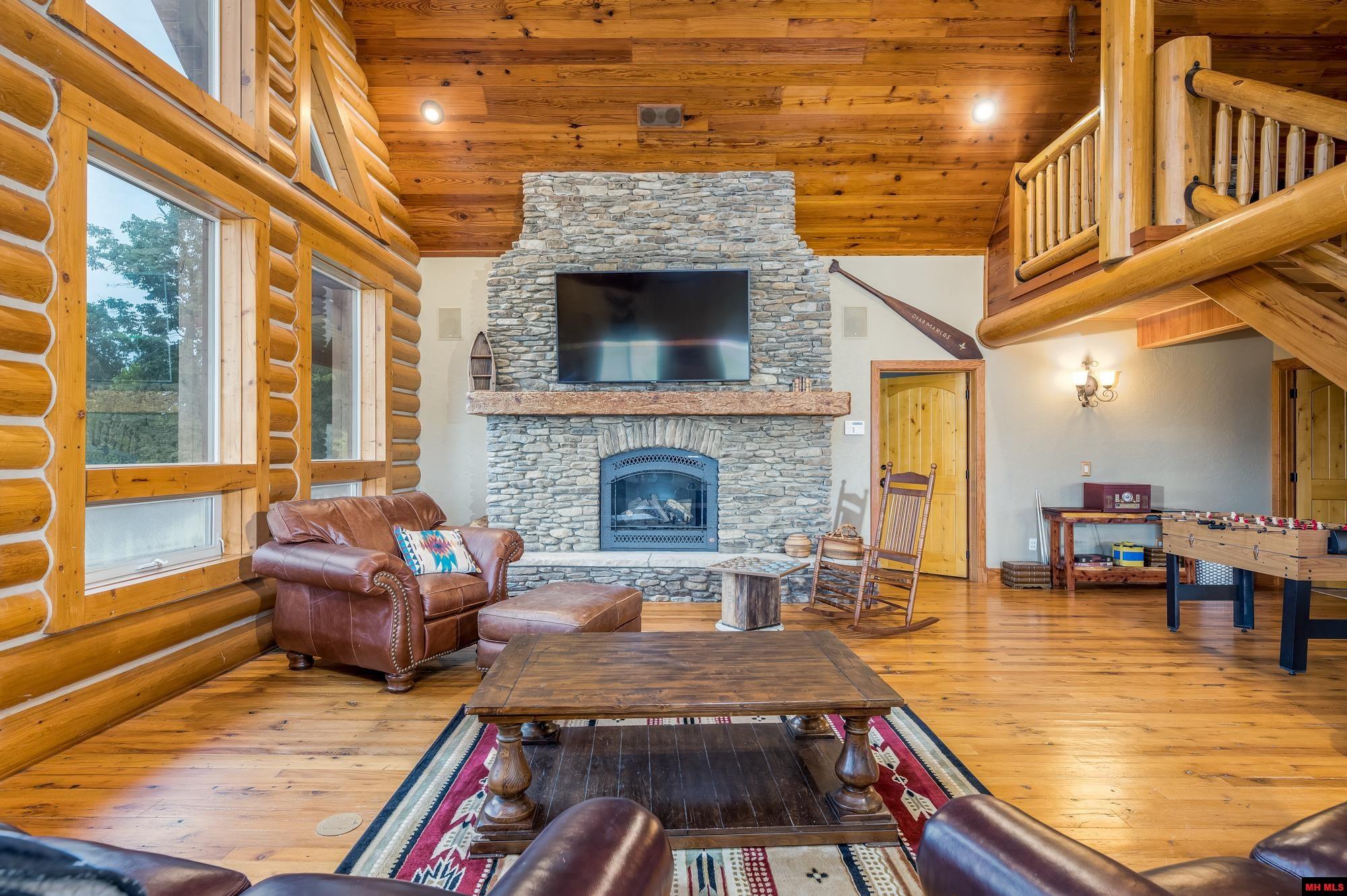 273 GOLDEN STAR LANE Mountain Home, AR