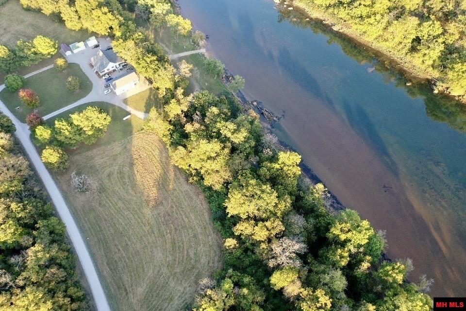 Lot 8 Riverside Drive