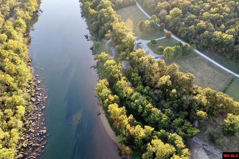 Lot 7 Riverside Drive