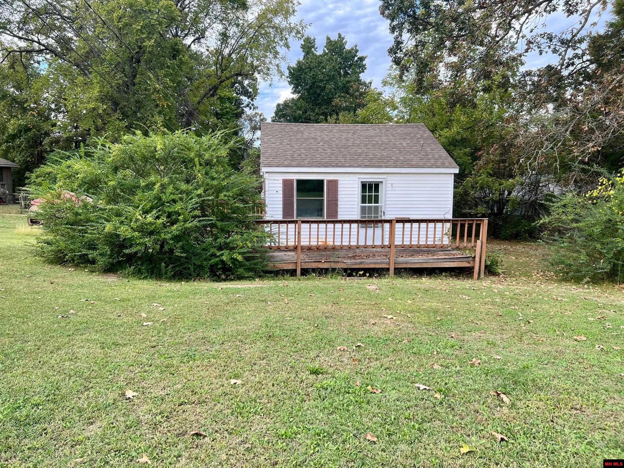 1001 KENTWOOD DRIVE Mountain Home, AR