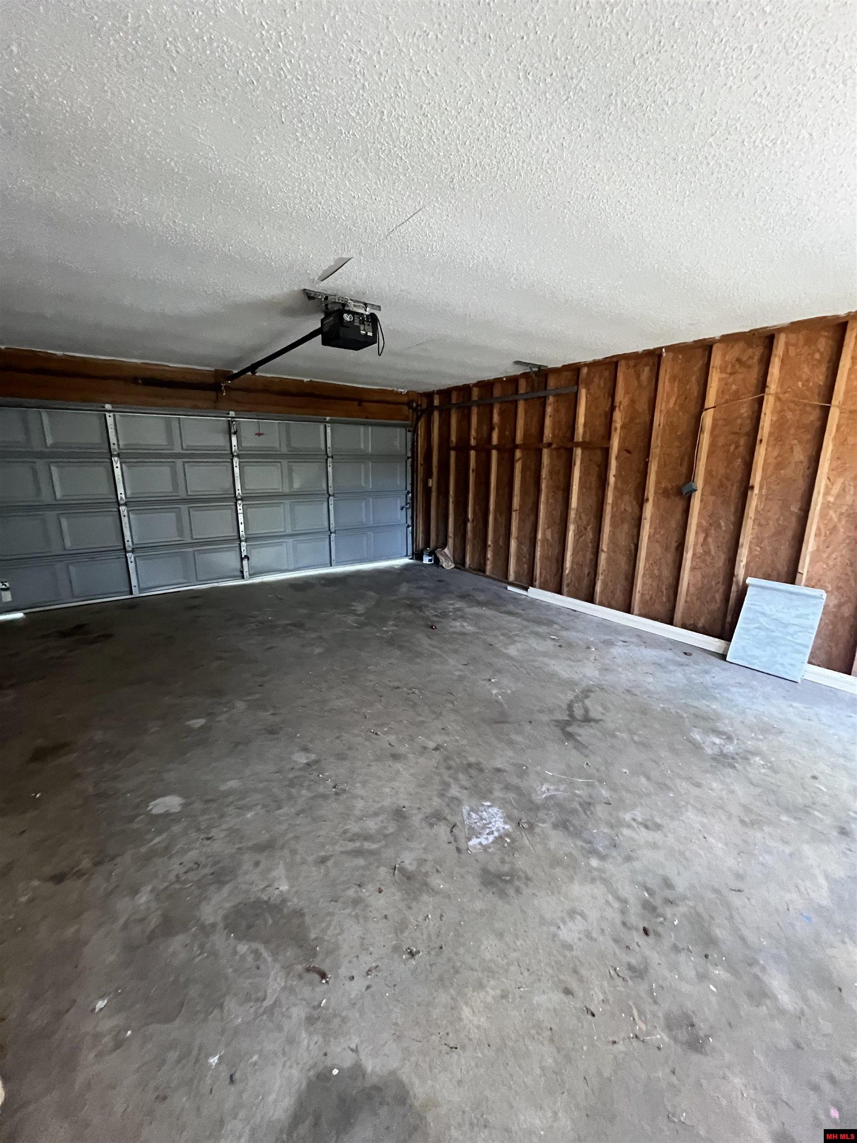 31 HWY 223 SOUTH Viola, AR