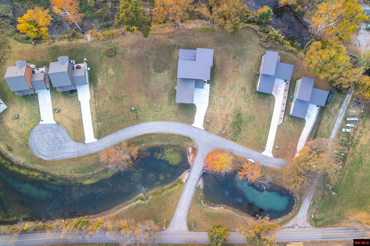 004-04953-003 Sowbug Circle