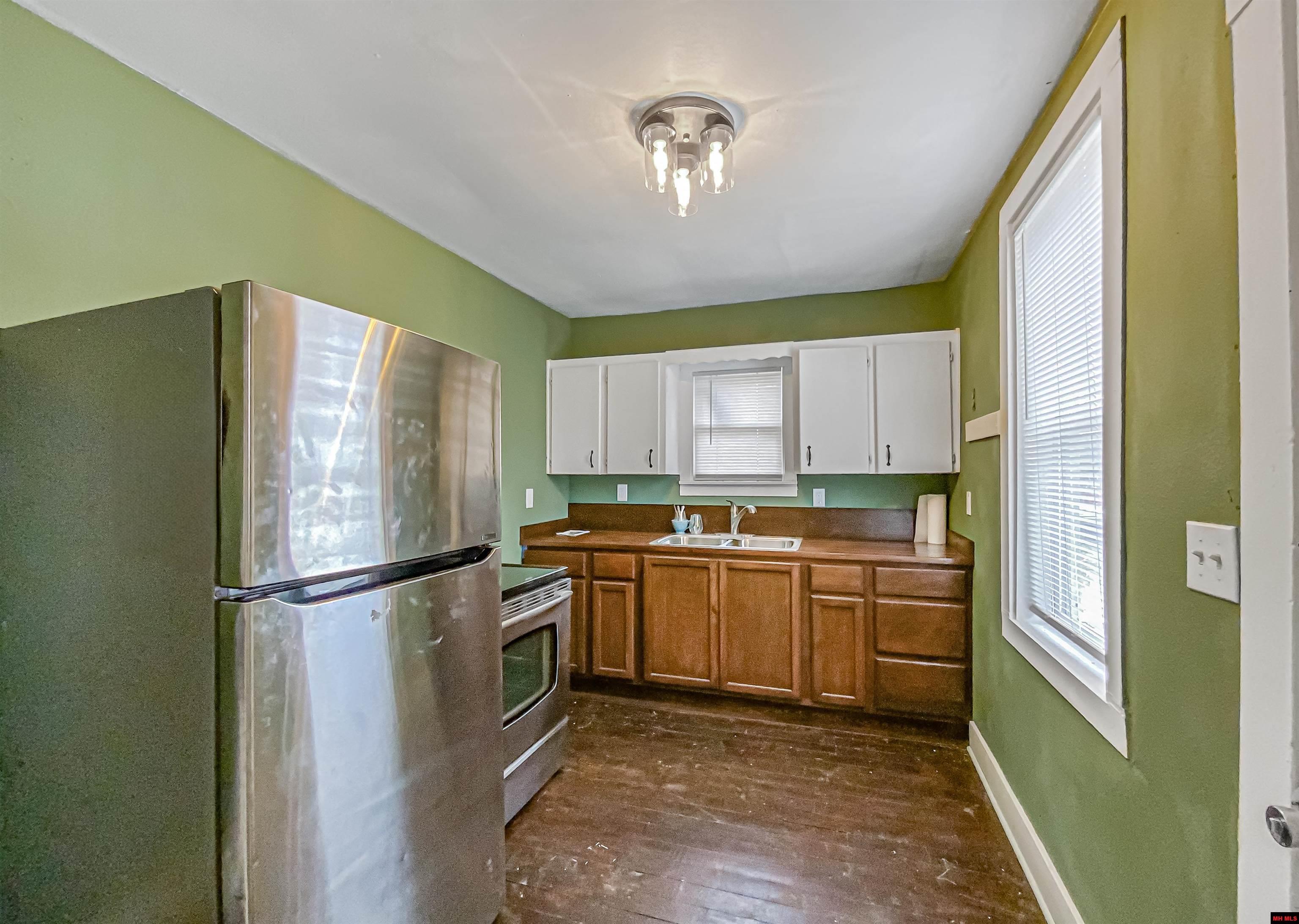 362 FALLEN ASH ROAD Yellville, AR