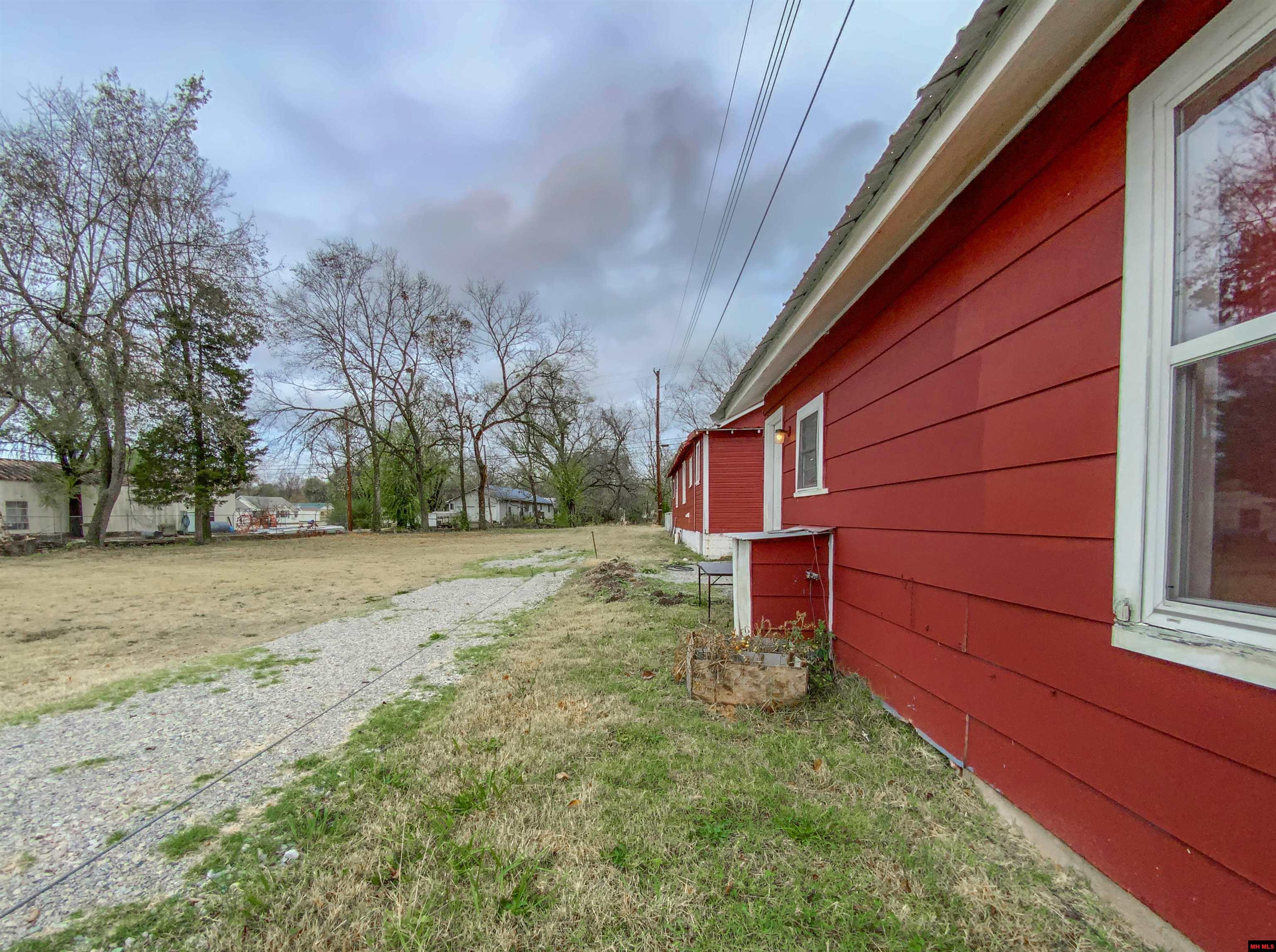 362 FALLEN ASH ROAD Yellville, AR