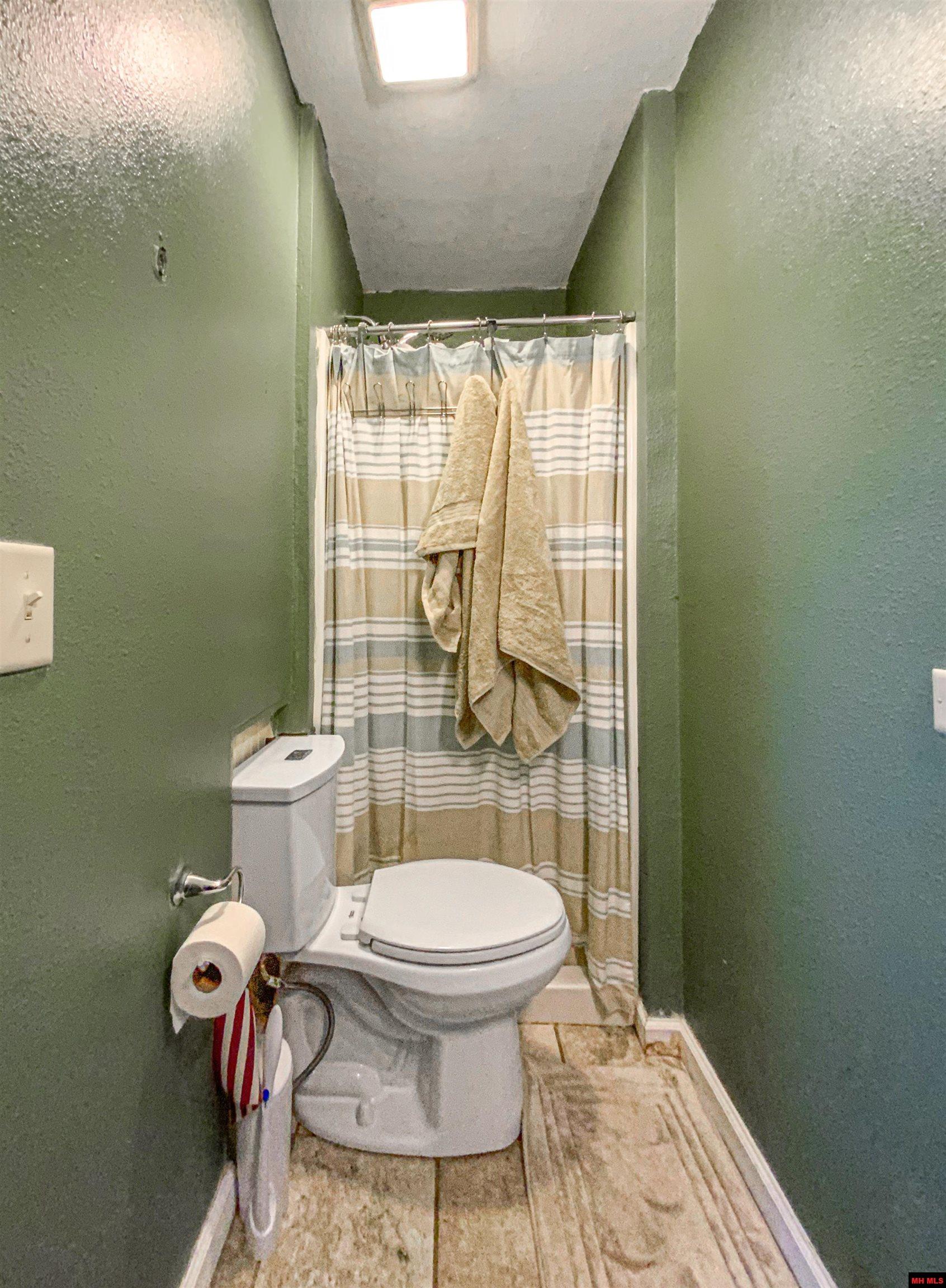 362 FALLEN ASH ROAD Yellville, AR