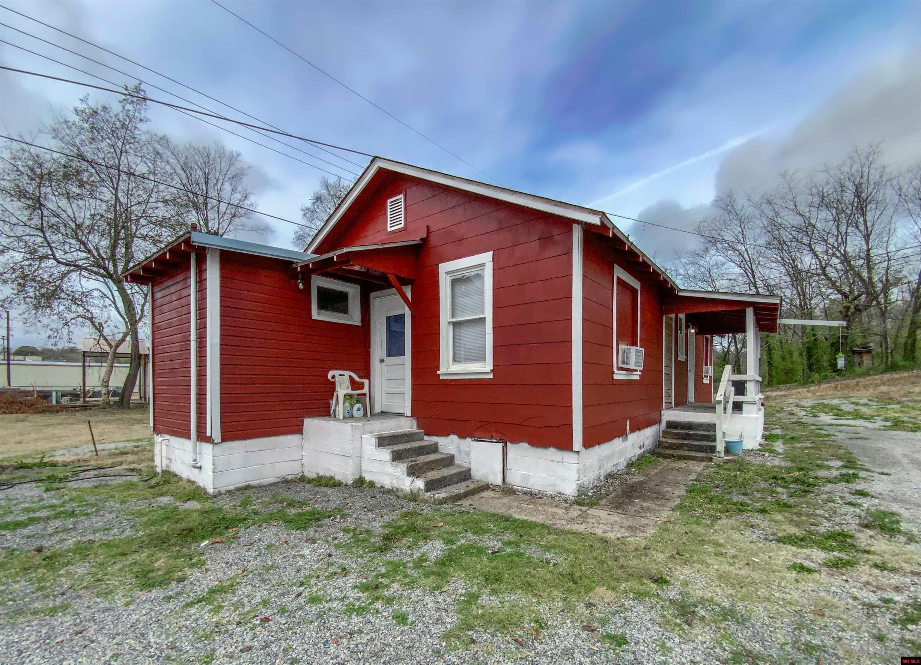 362 FALLEN ASH ROAD Yellville, AR