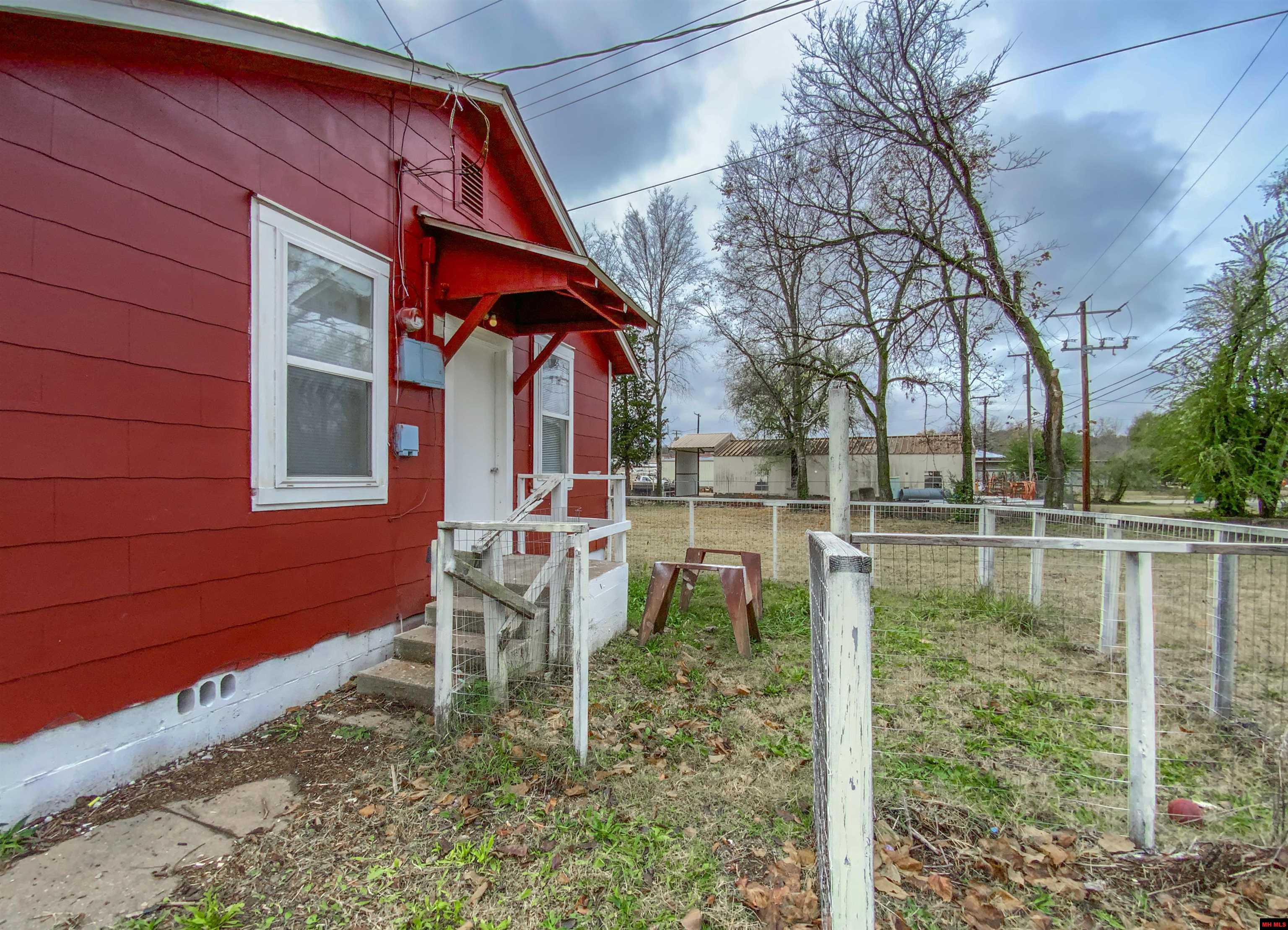 362 FALLEN ASH ROAD Yellville, AR