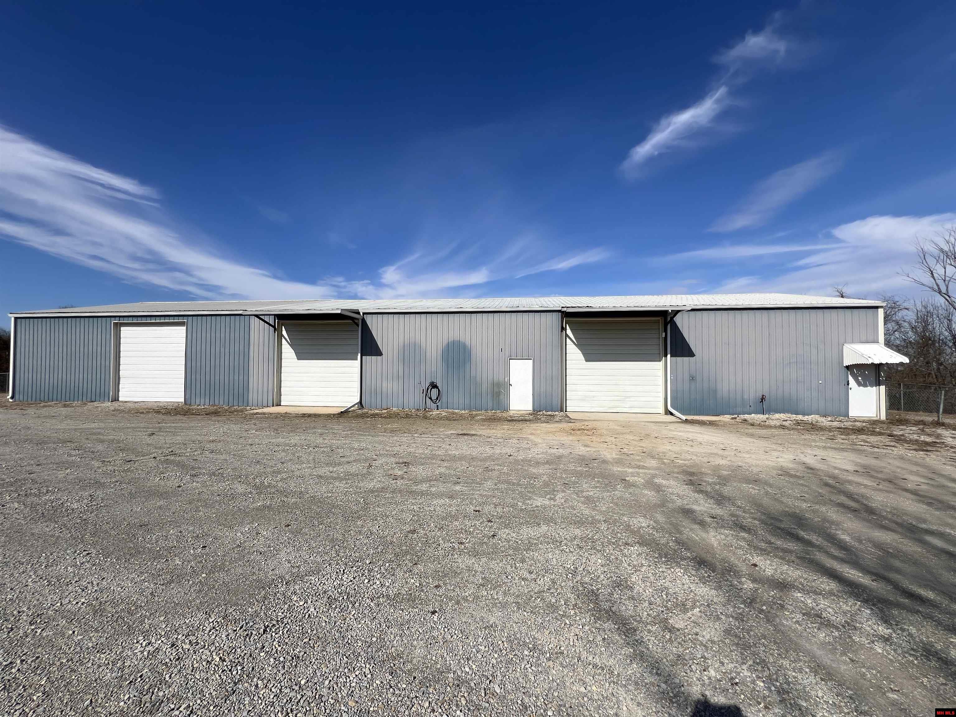 73 CR 842 Henderson, AR