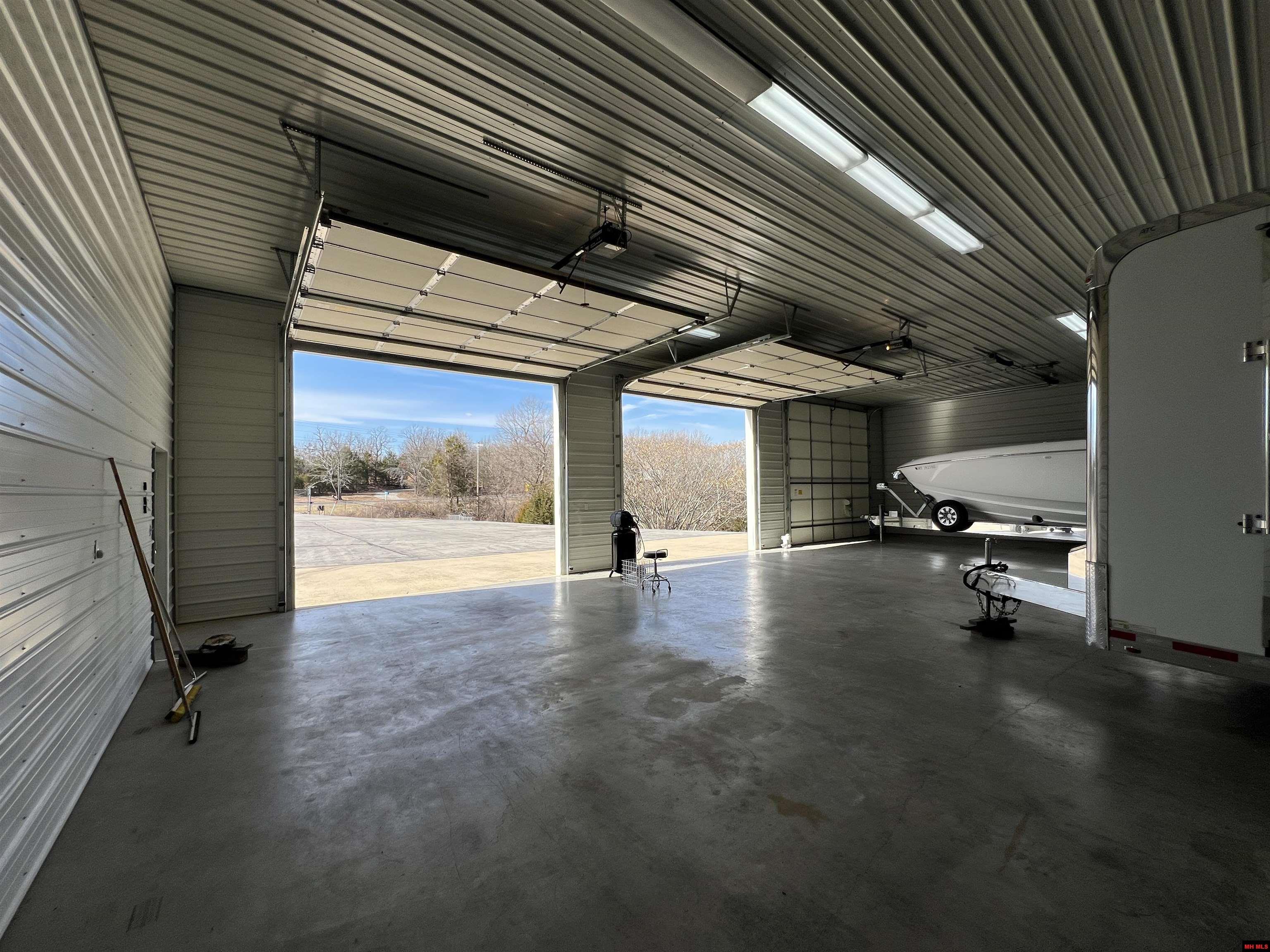 73 CR 842 Henderson, AR