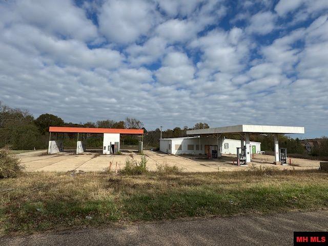 859 CANNIE BAKER ROAD Mountain Home, AR