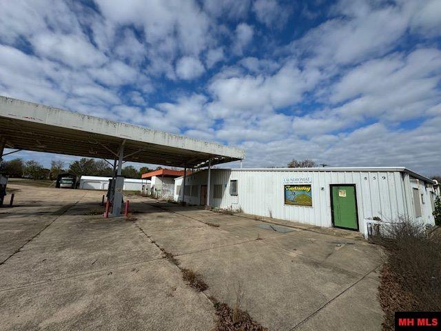 859 CANNIE BAKER ROAD Mountain Home, AR