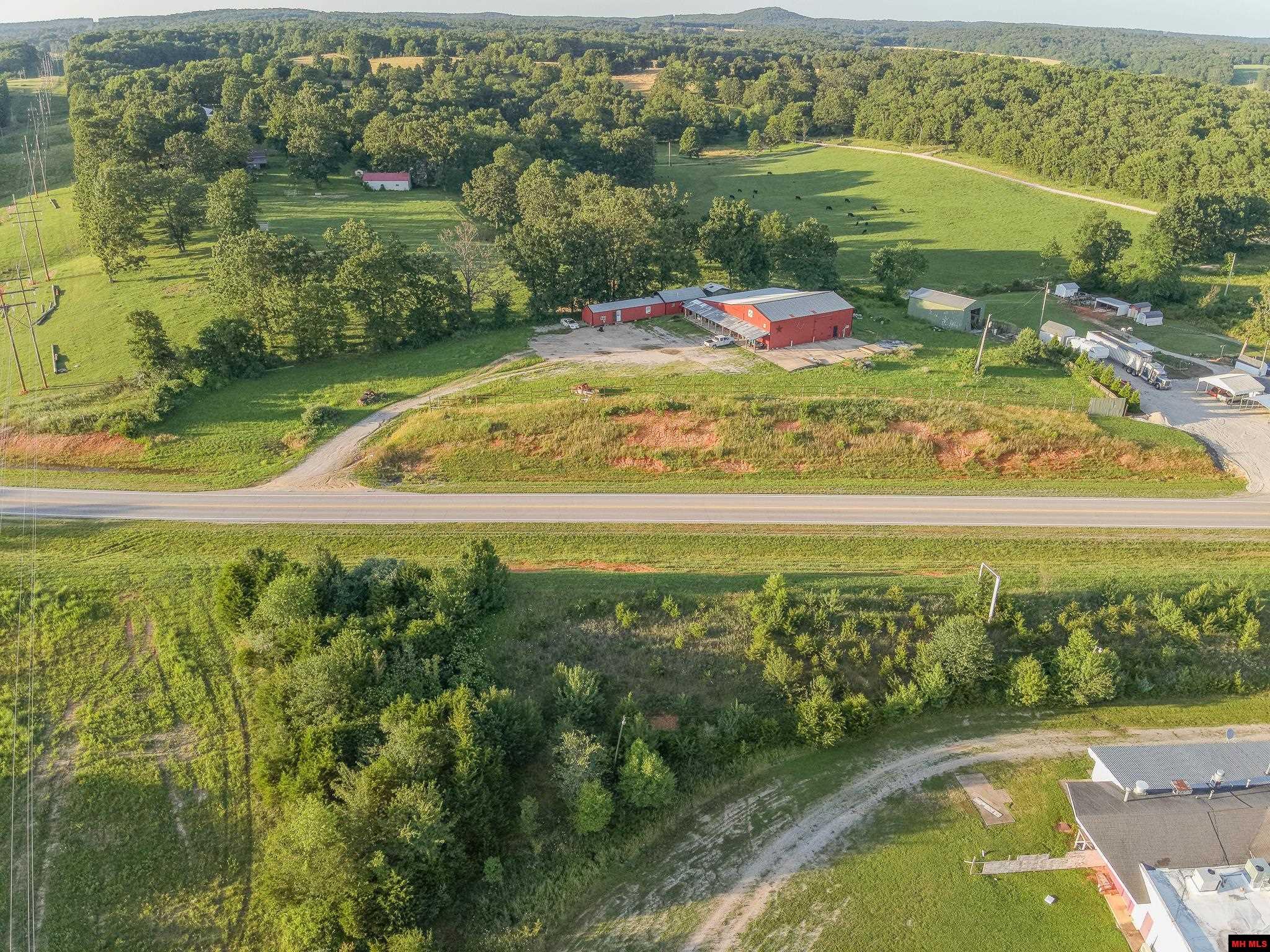 3768 Private Road 1271