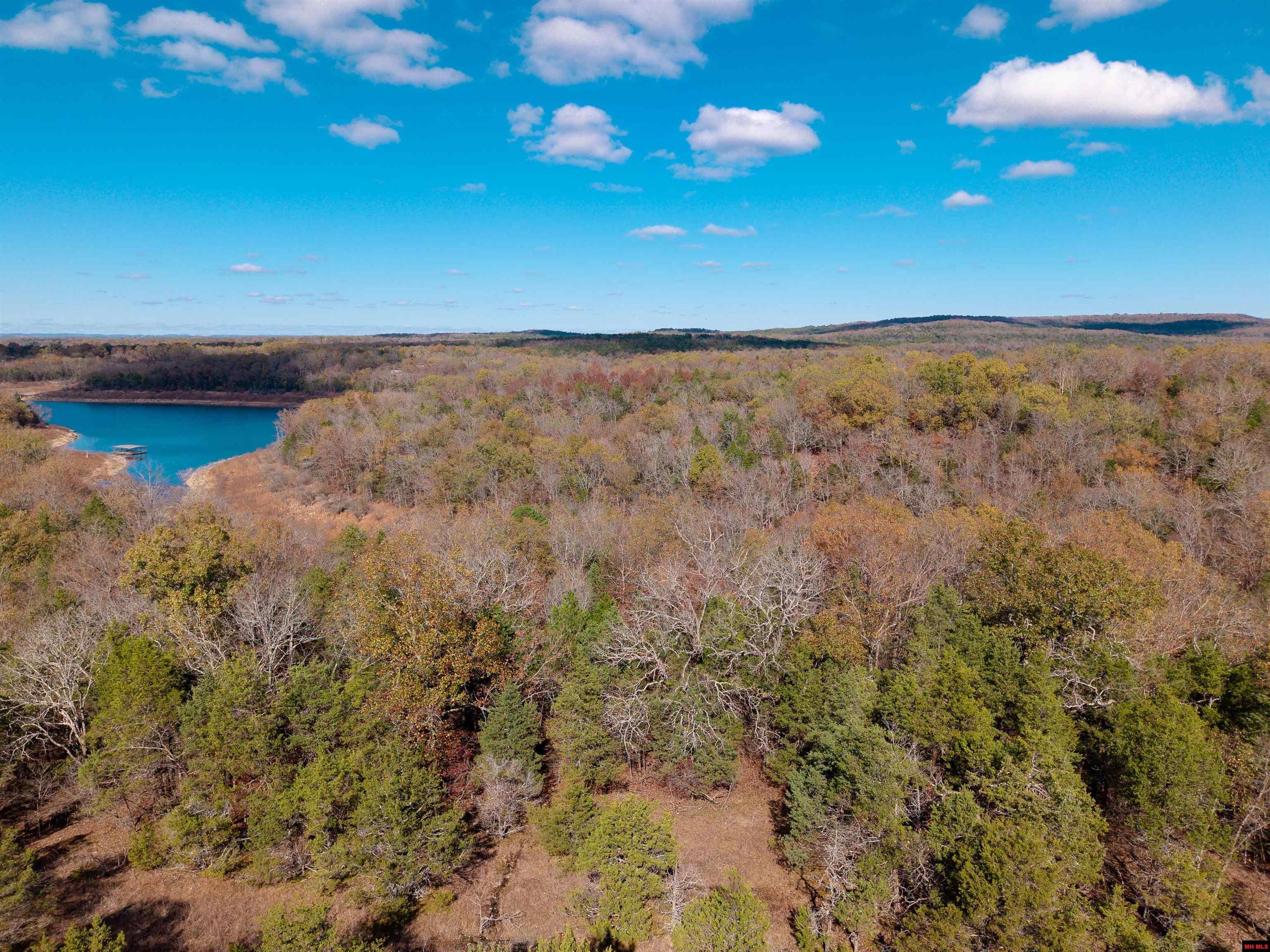 563 MC 122 Oakland, AR