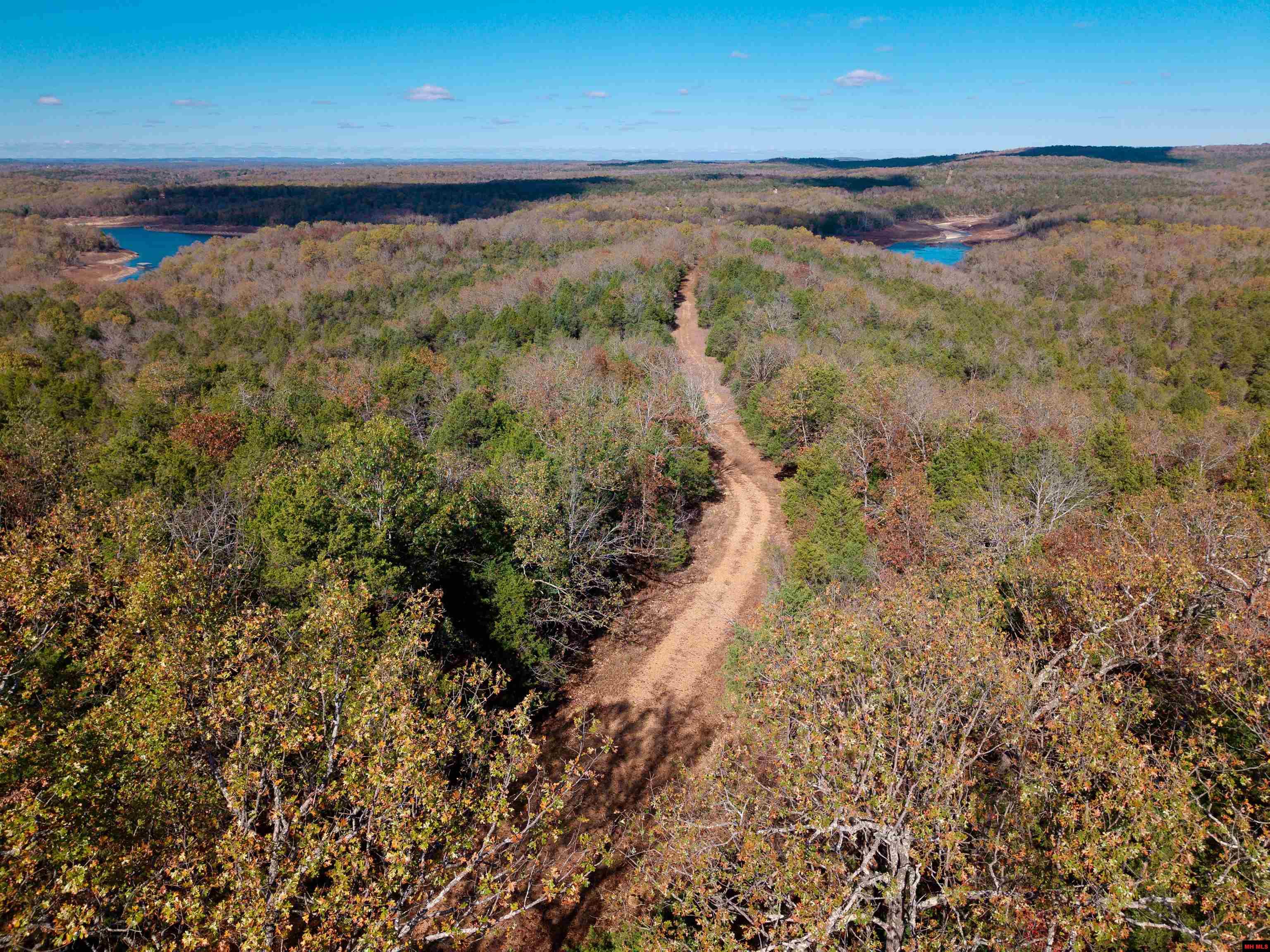 563 MC 122 Oakland, AR