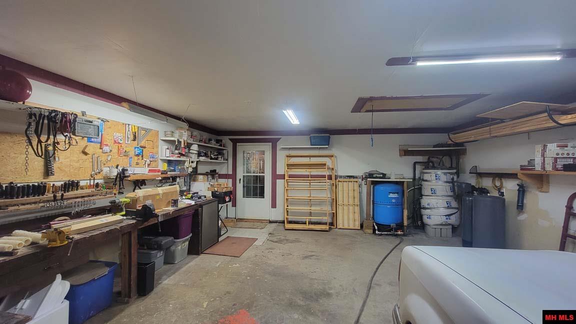 150 NORTH WOODS COURT Yellville, AR