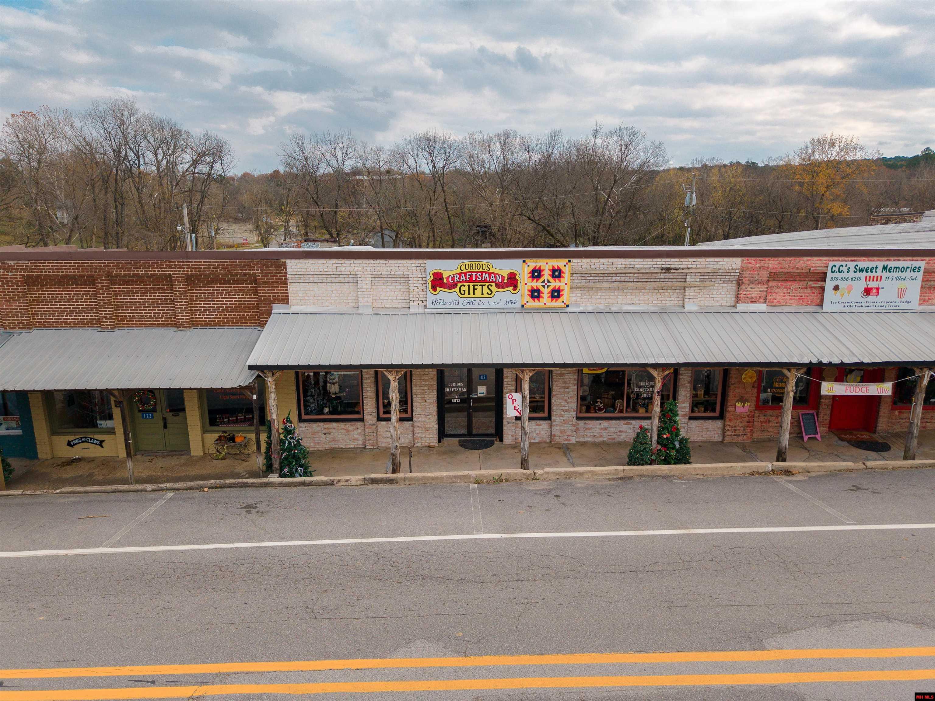 117 MAIN STREET Calico Rock, AR