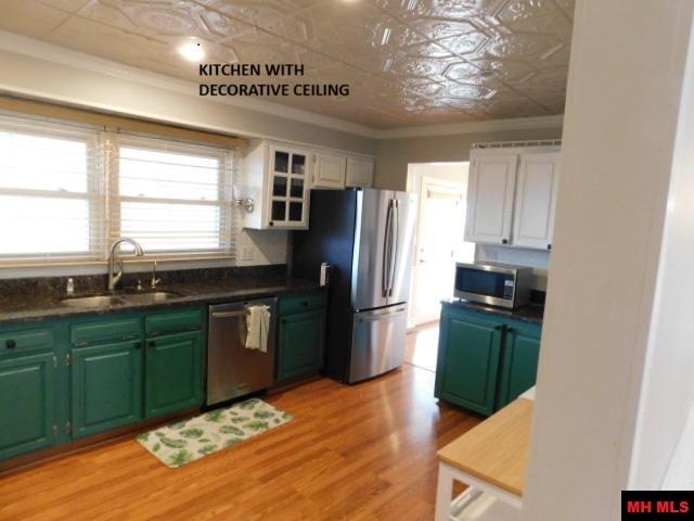 713 OAK KNOLL DRIVE Mountain Home, AR