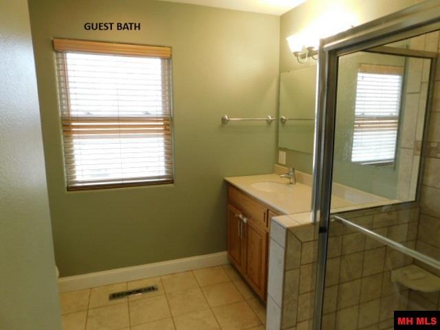 713 OAK KNOLL DRIVE Mountain Home, AR